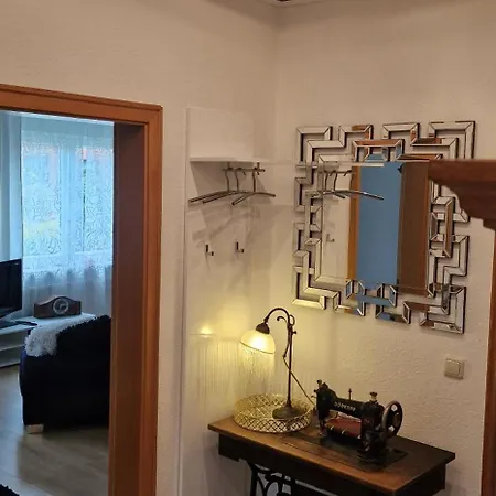 בית נופש Stadtrand Haushaelfte