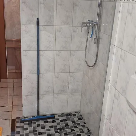 בית נופש Stadtrand Haushaelfte